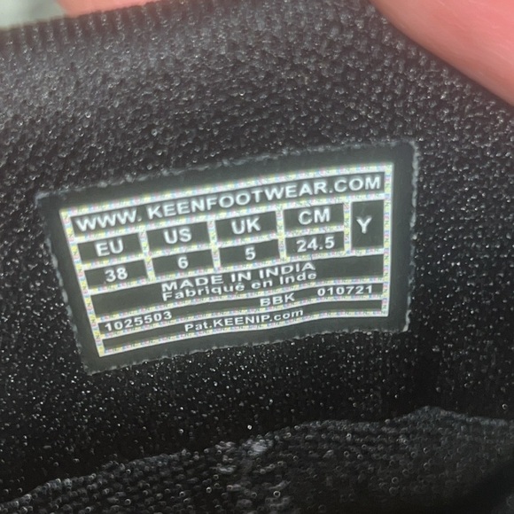 KEEN BIG KIDS' NEWPORT SHOE - BLACK/ORIGINAL TIE DYE - Picture 12 of 12